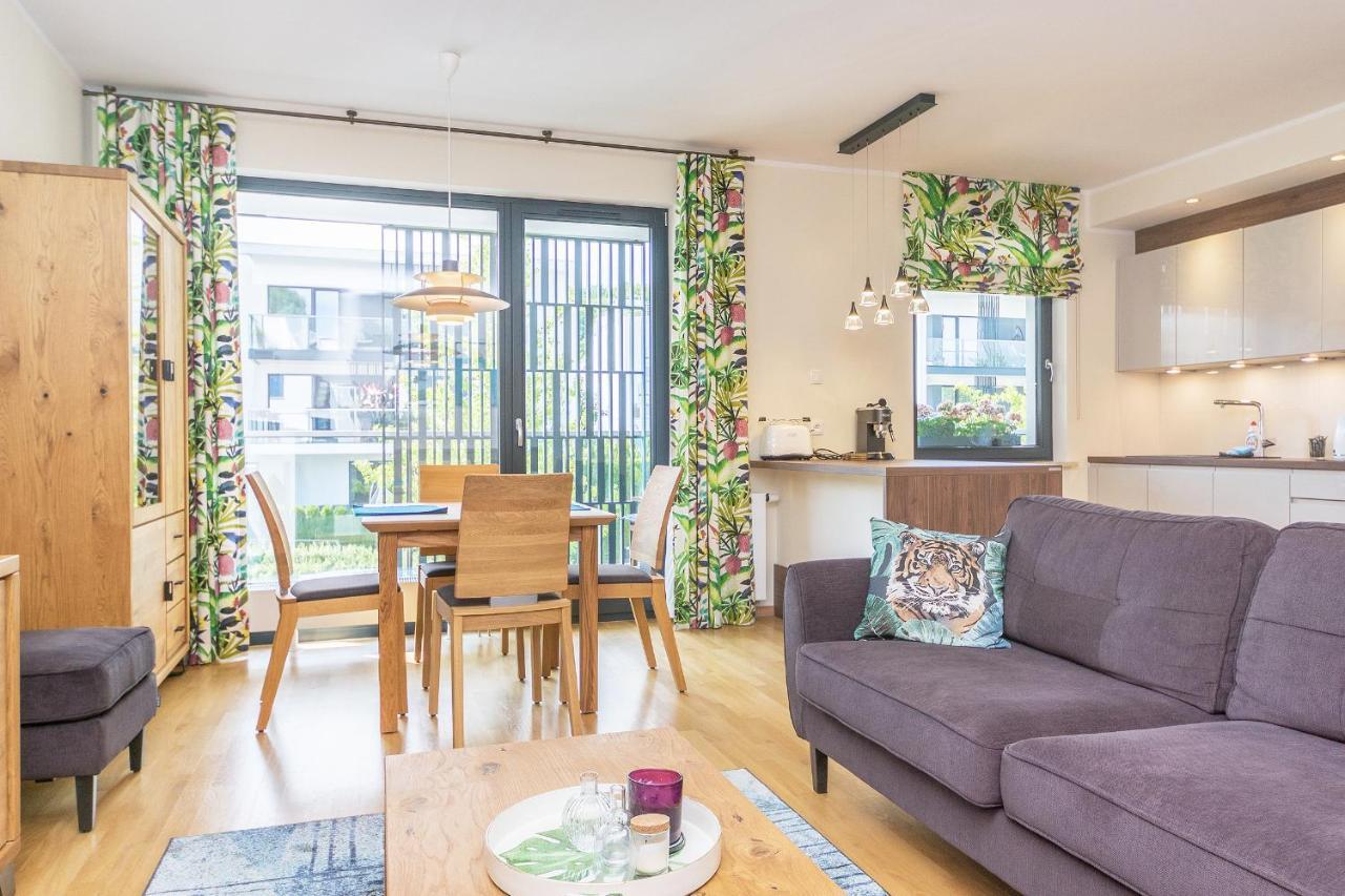 Pomorskie Apartamenty Bernadowska Green Deluxe Gdynia Exteriör bild