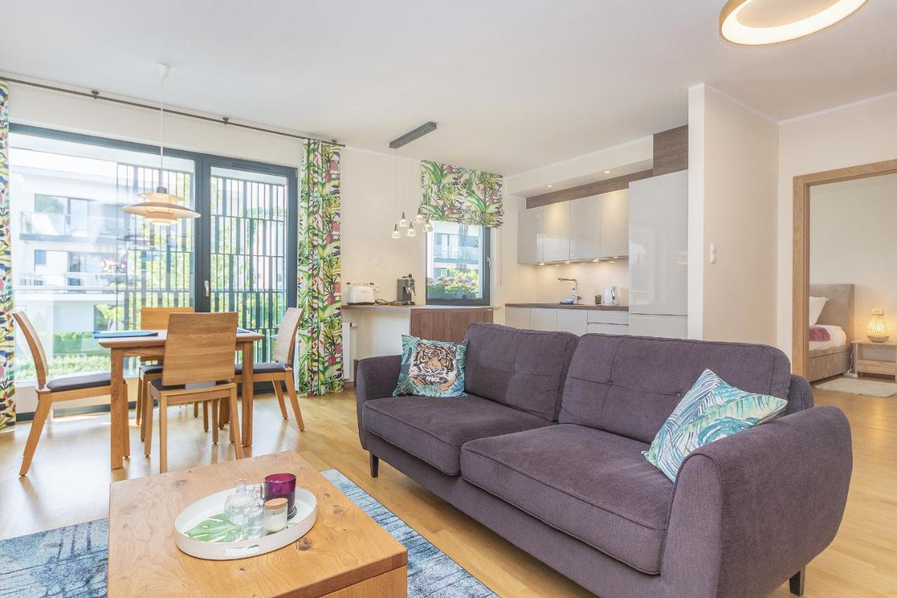 Pomorskie Apartamenty Bernadowska Green Deluxe Gdynia Exteriör bild