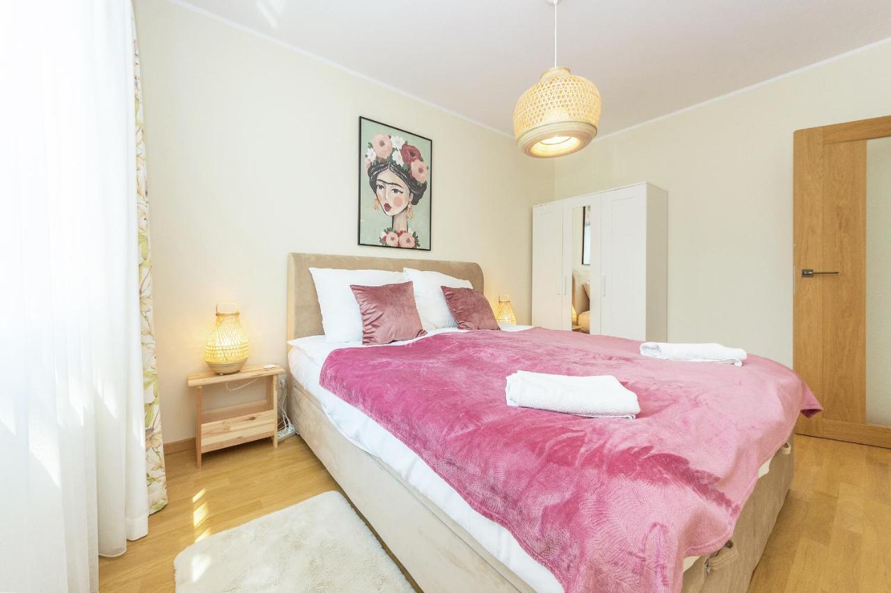 Pomorskie Apartamenty Bernadowska Green Deluxe Gdynia Exteriör bild
