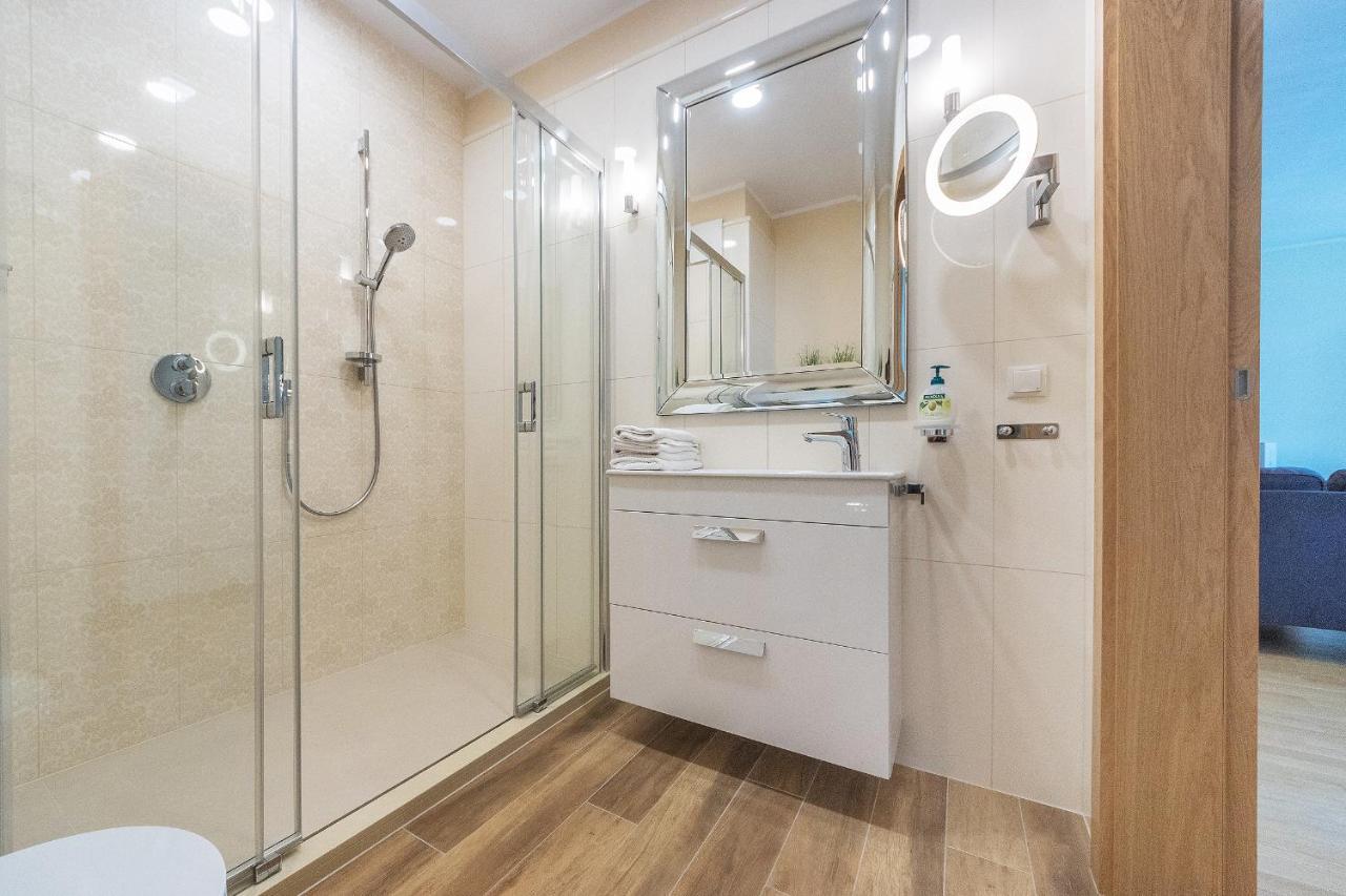 Pomorskie Apartamenty Bernadowska Green Deluxe Gdynia Exteriör bild